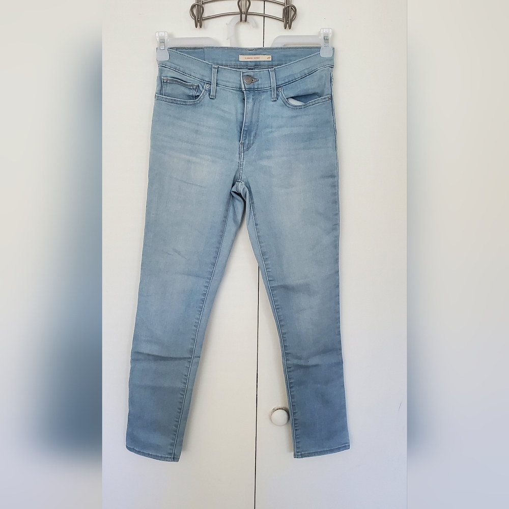 Levi's Slimming Skinny